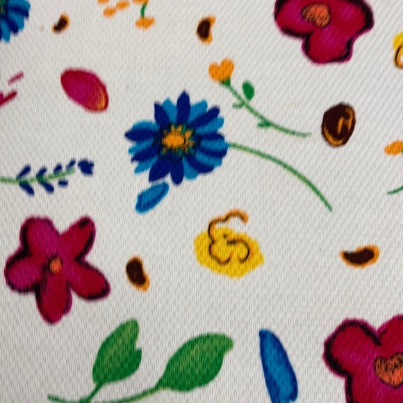 Meet your Posher, Shoshana - Picture 1 of 1